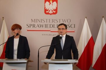 Ministrowie: Elżbieta Rafalska i Zbigniew Ziobro