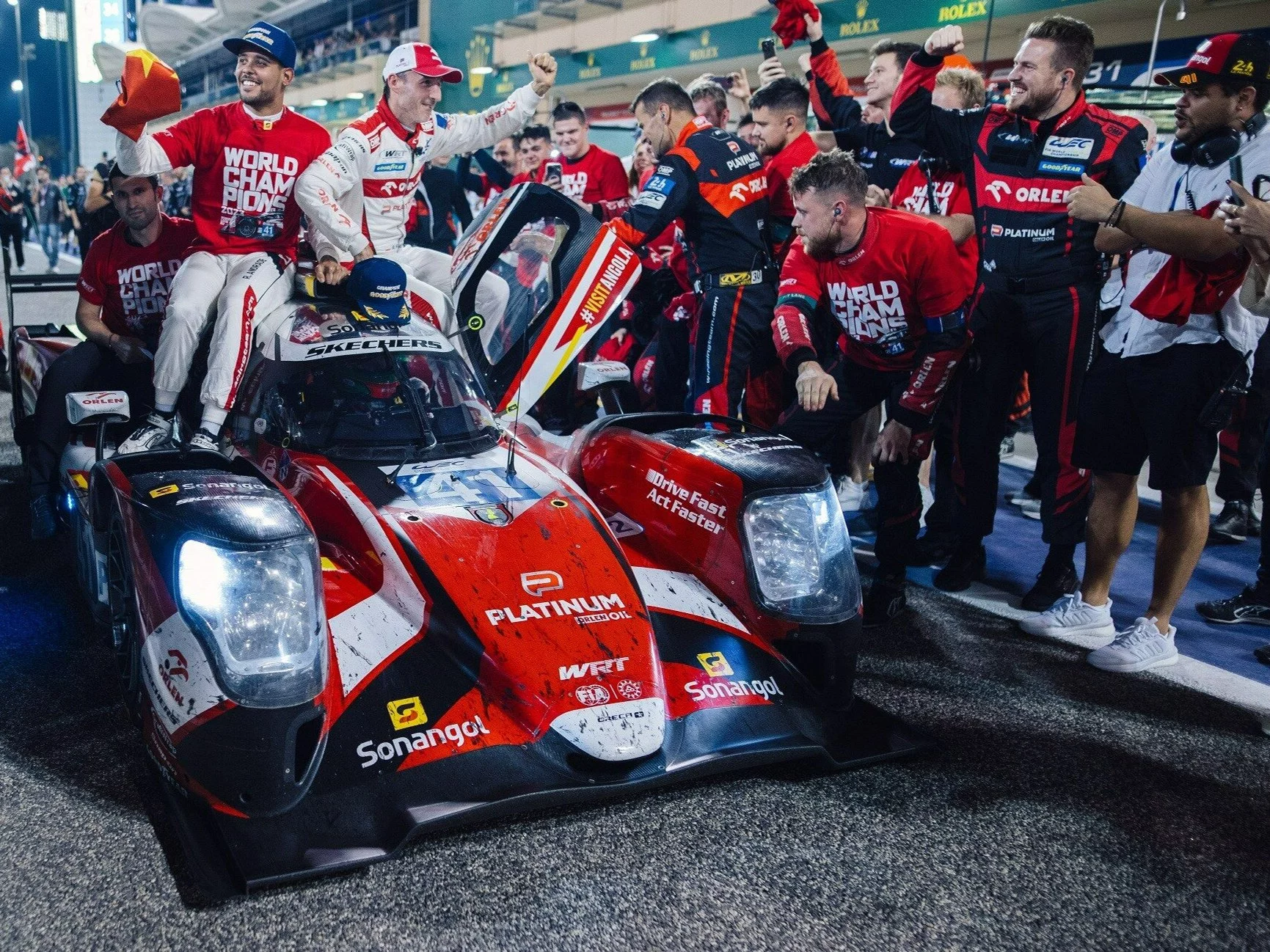 Robert Kubica, Louis Deletraz i Rui Andrade z ekipy ORLEN WRT zdobyli mistrzostwo  w kat. LMP2 Długodystansowych Mistrzostw Świata