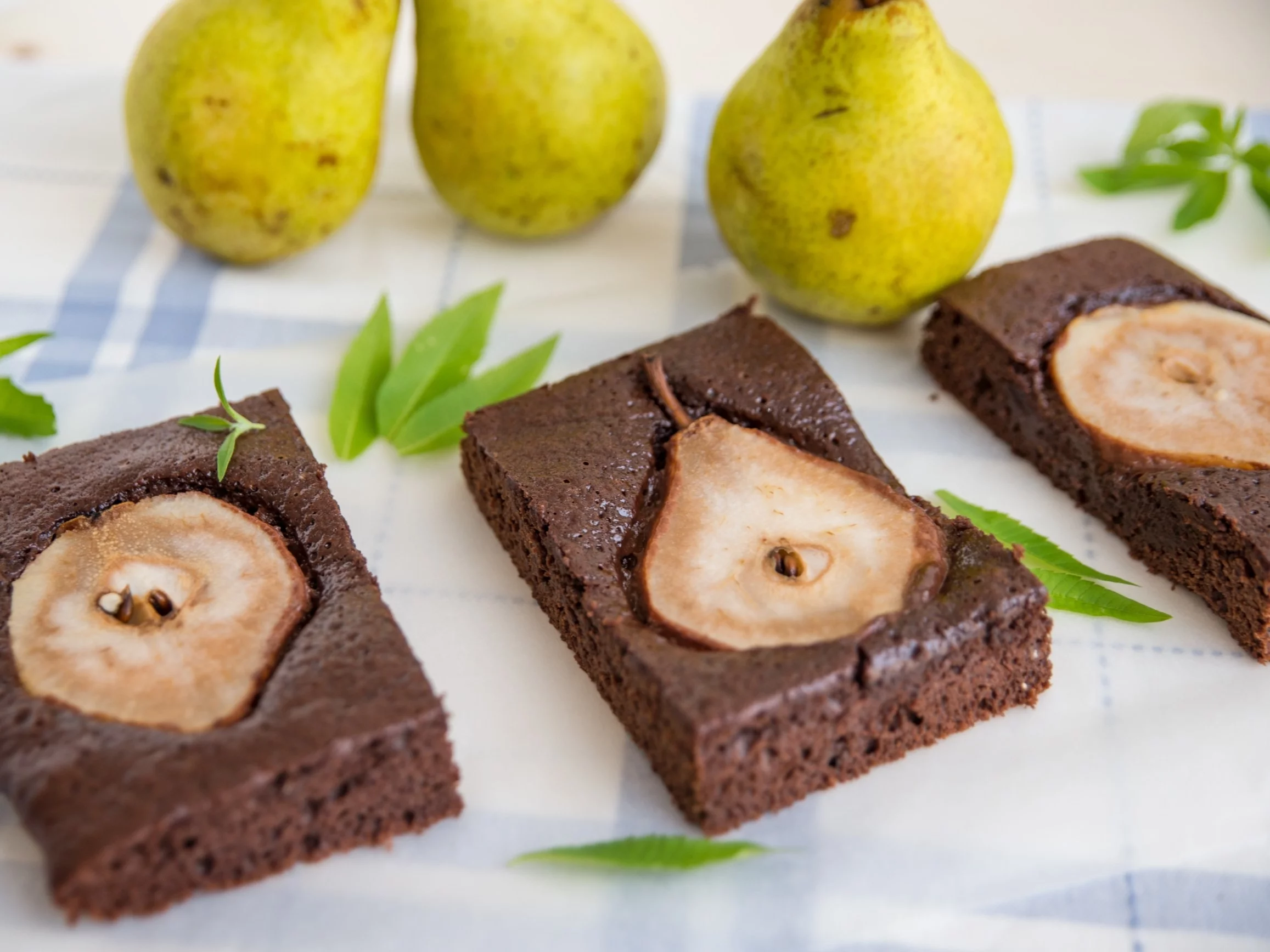 Brownie z gruszkami