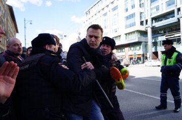 Moment zatrzymania Nawalnego