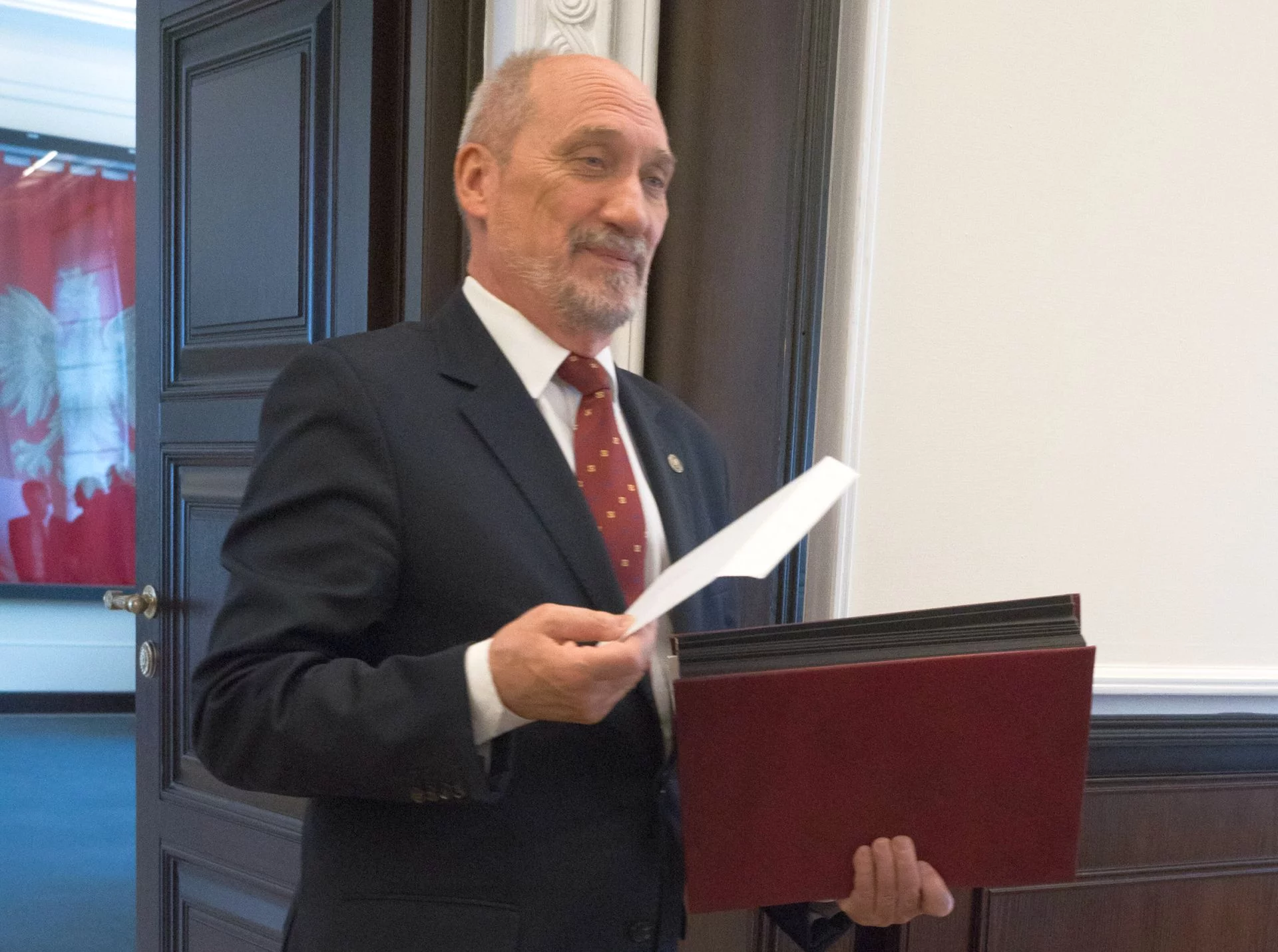 Szef MON Antoni Macierewicz