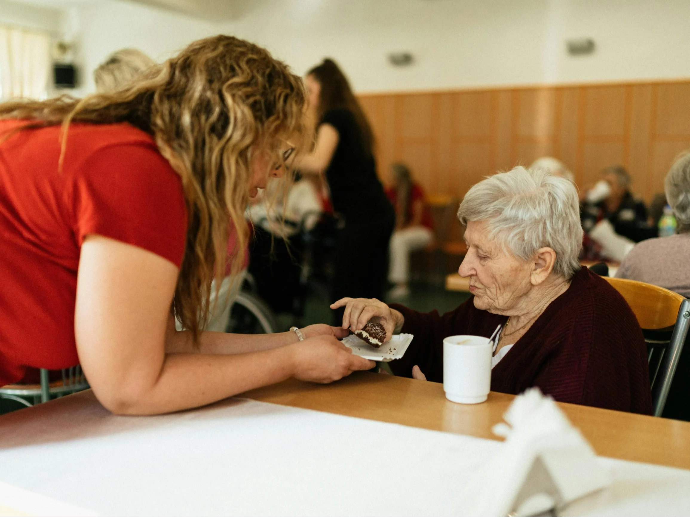 MOPS daje zasiłki, a nie jeden zasiłek. Kilka dla jednej osoby