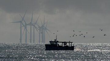 Morska farma wiatrowa, zdjęcie ilustracyjne