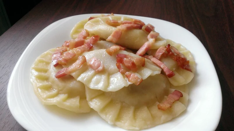 Pierogi z kaszą gryczaną i białym serem