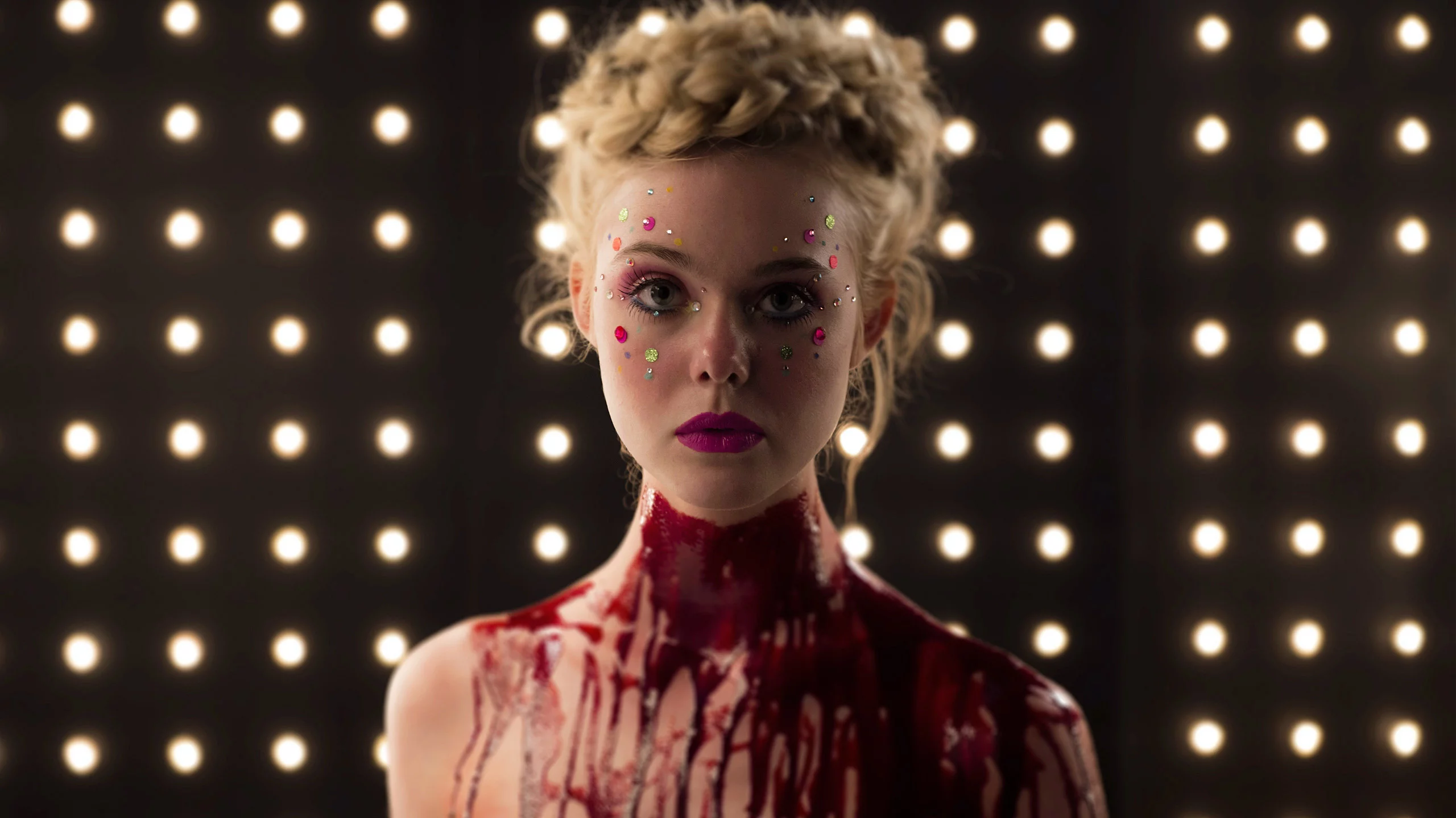 Kadr z filmu "Neon Demon" (2016)