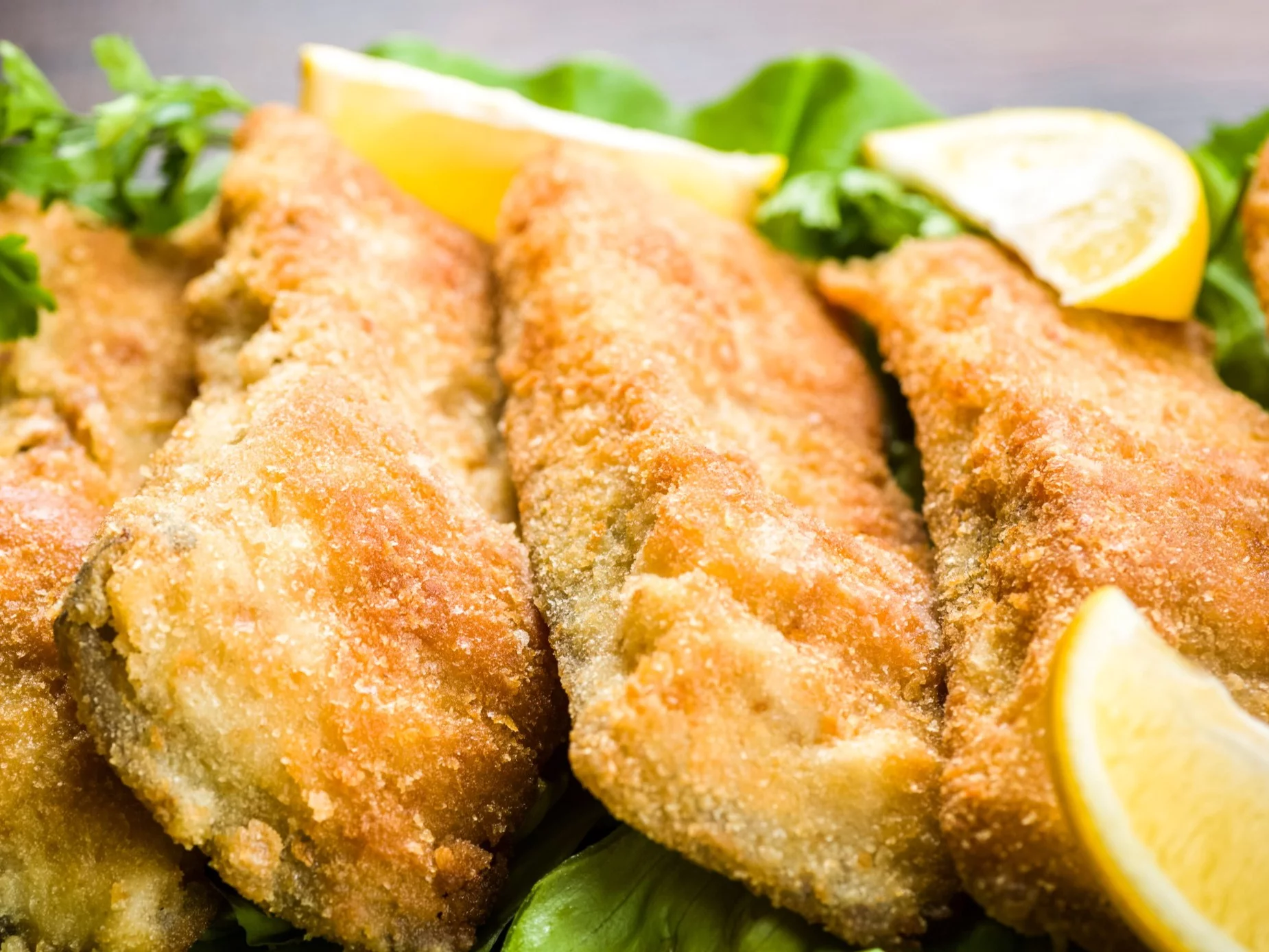 Kawałki ryby w panierce, zdjęcie ilustracyjne