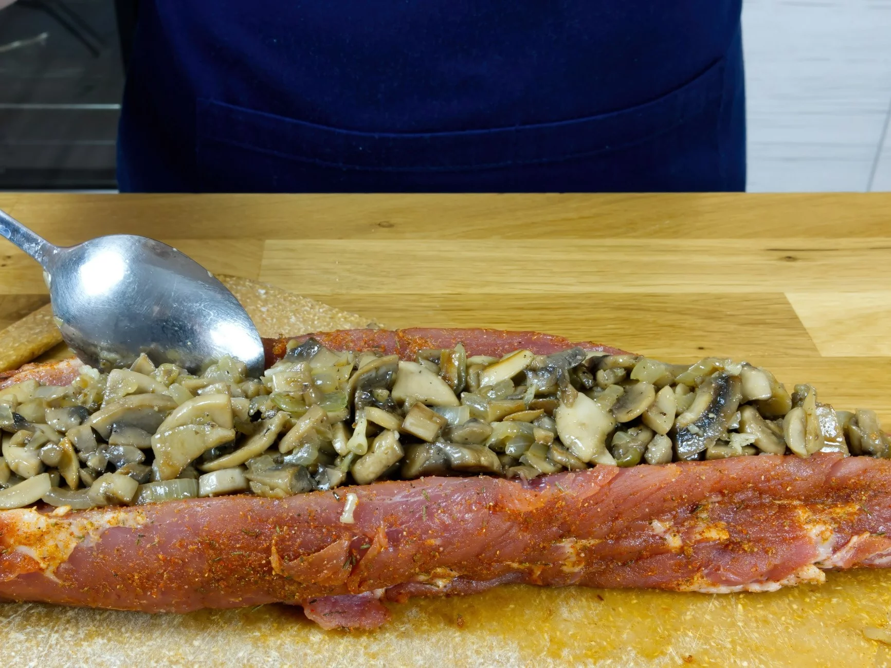 Polędwiczka faszerowana pieczarkami