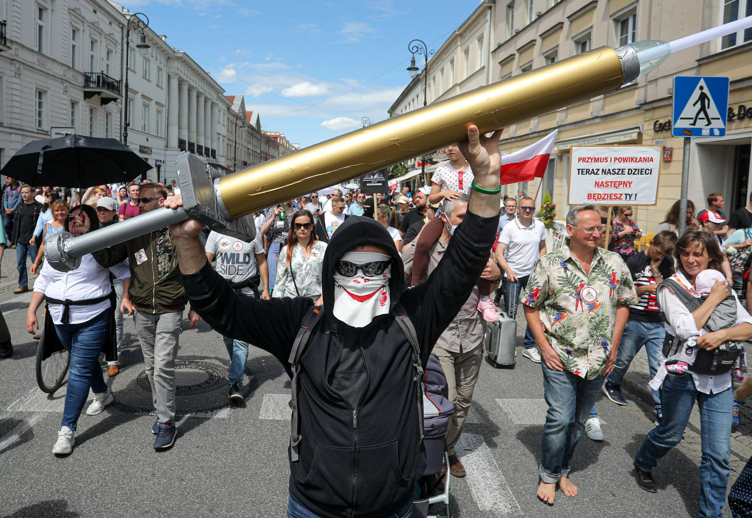 Protest przeciw przymusowi szczepień w Warszawie