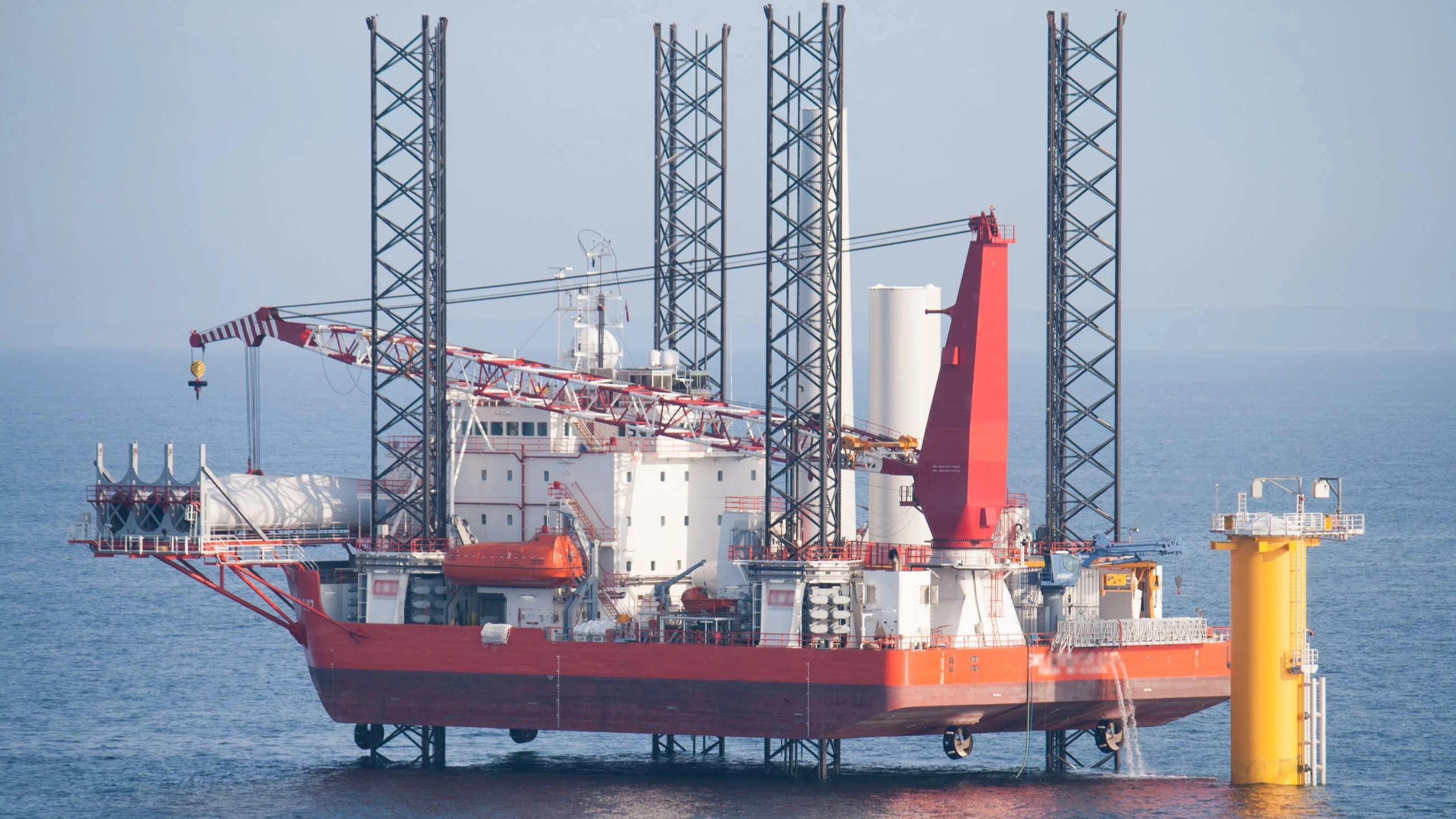 Platforma wydobywcza, zdjęcie ilustracyjne