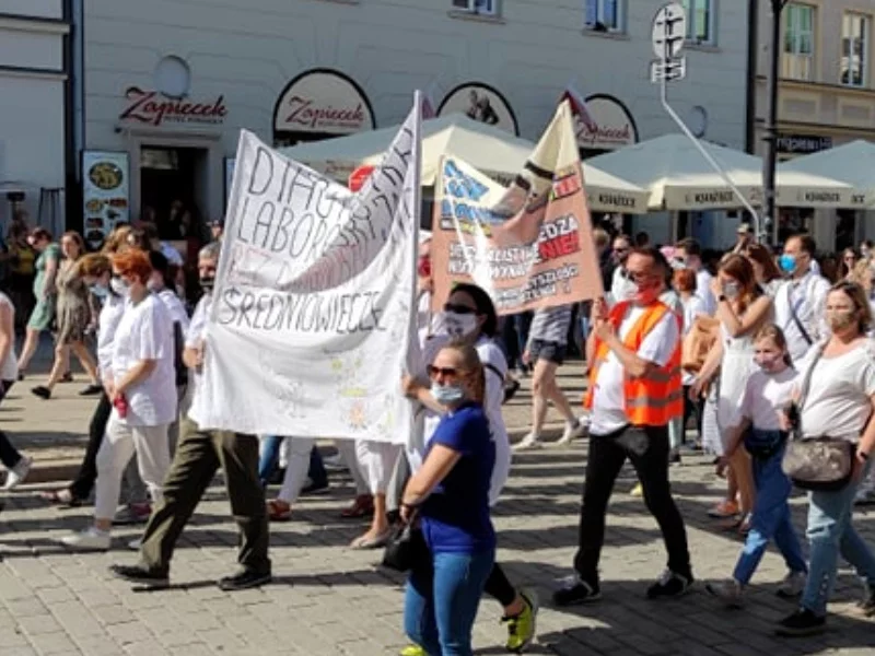 Warszawa. Protest medyków