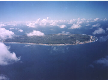 Nauru widziane z samolotu