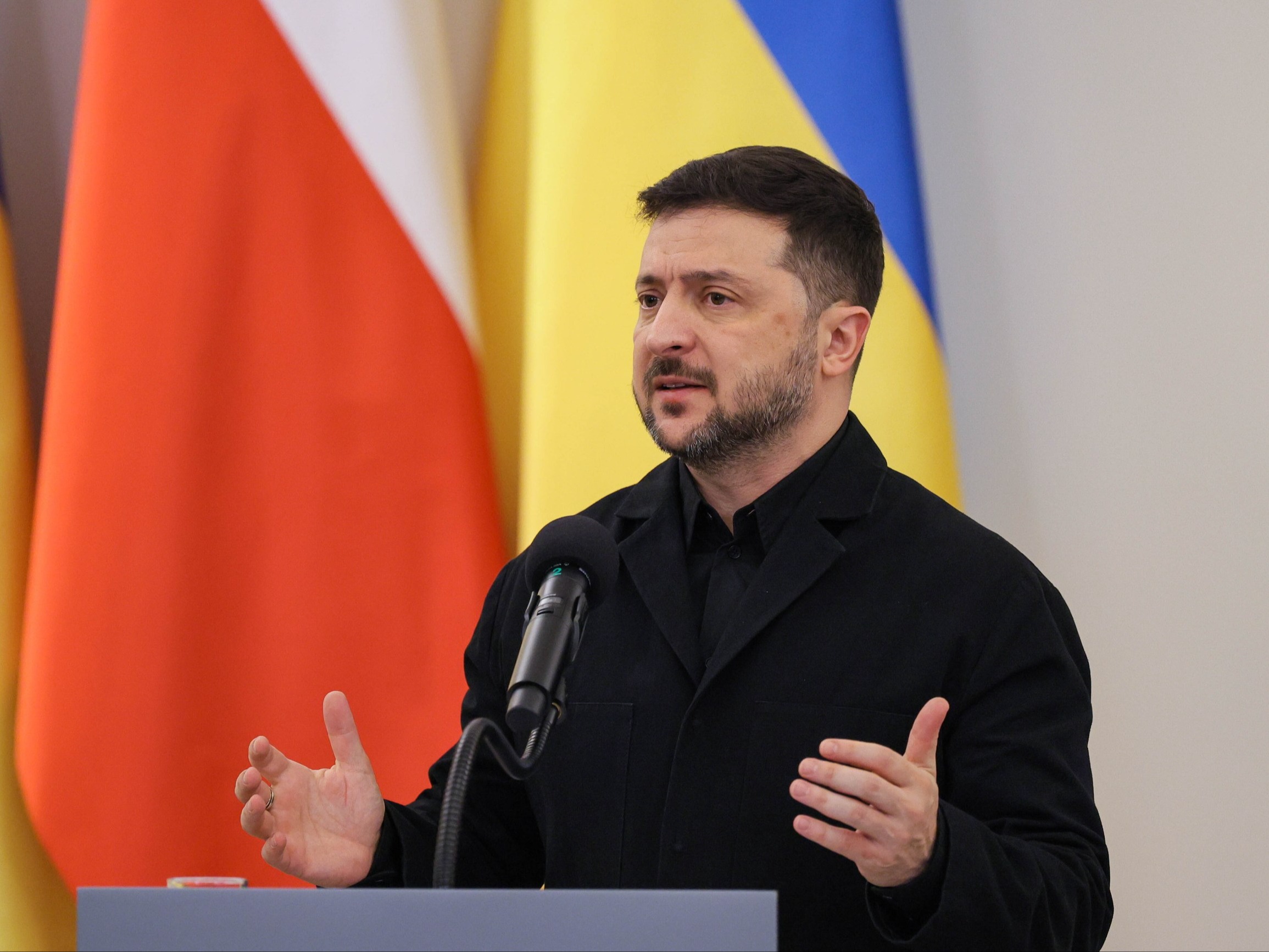 Zełenski o ekshumacjach wołyńskich. Jasna deklaracja podczas wizyty w Polsce