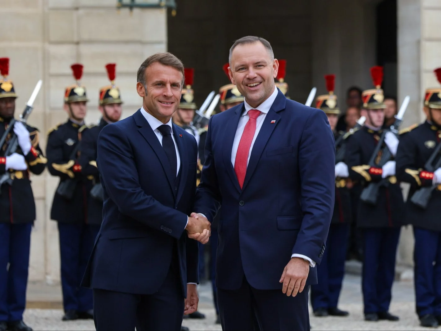 Emmanuel Macron i Karol Nawrocki