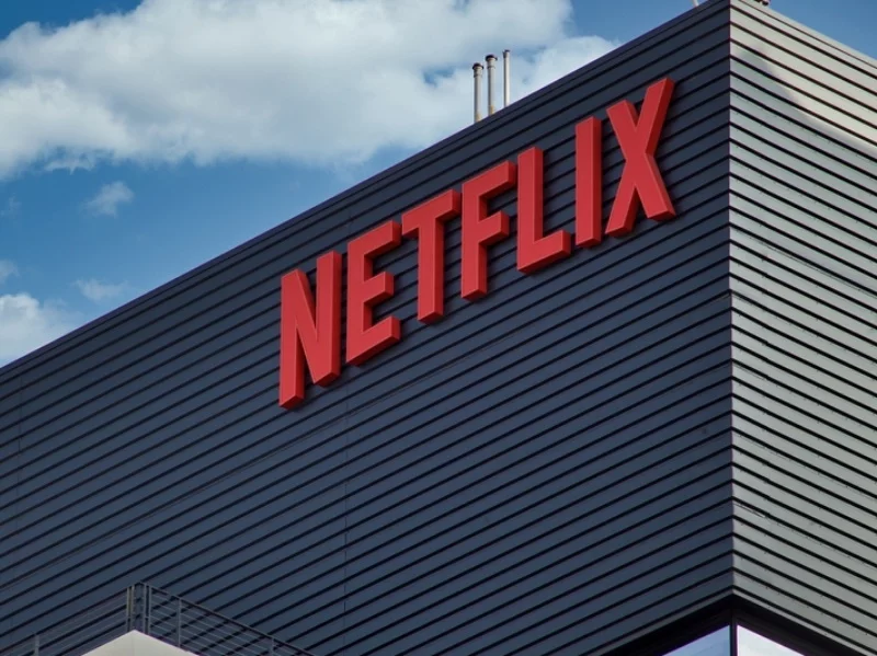 Netflix traci użytkowników