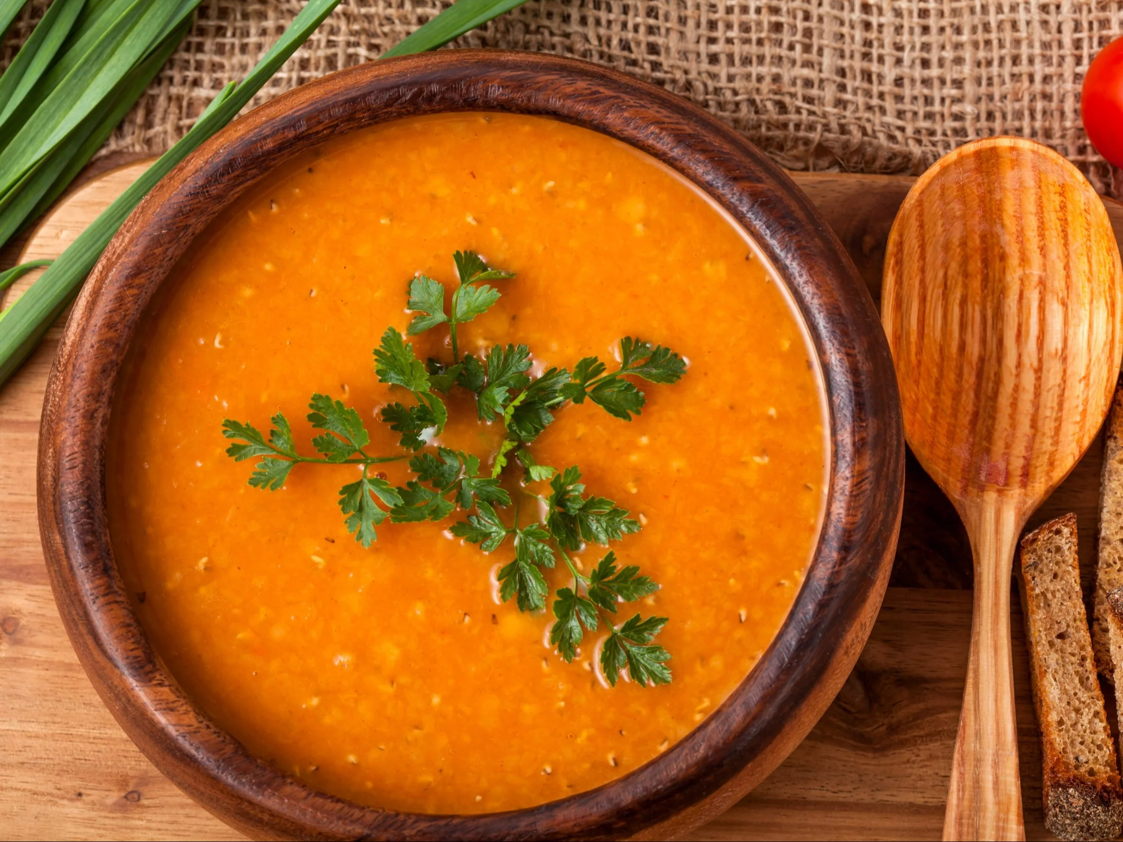 Nie śmietana i nie jogurt. Do pomidorowej dodaję coś innego, wychodzi bajecznie kremowa