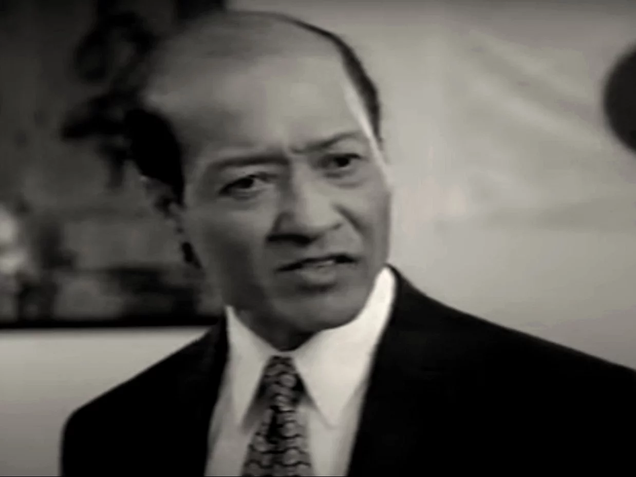 Aki Aleong