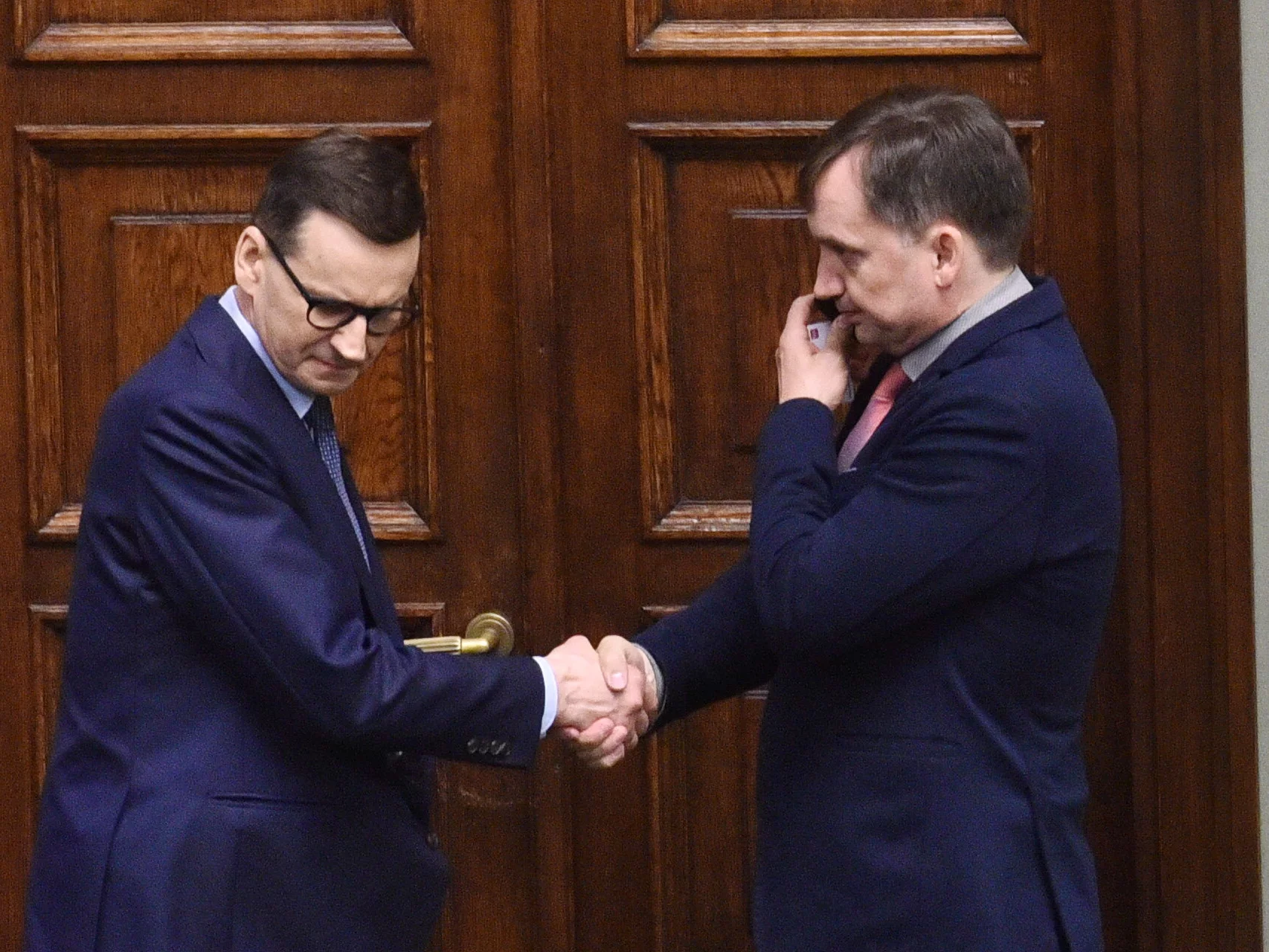 Premier Mateusz Morawiecki i minister Zbigniew Ziobro