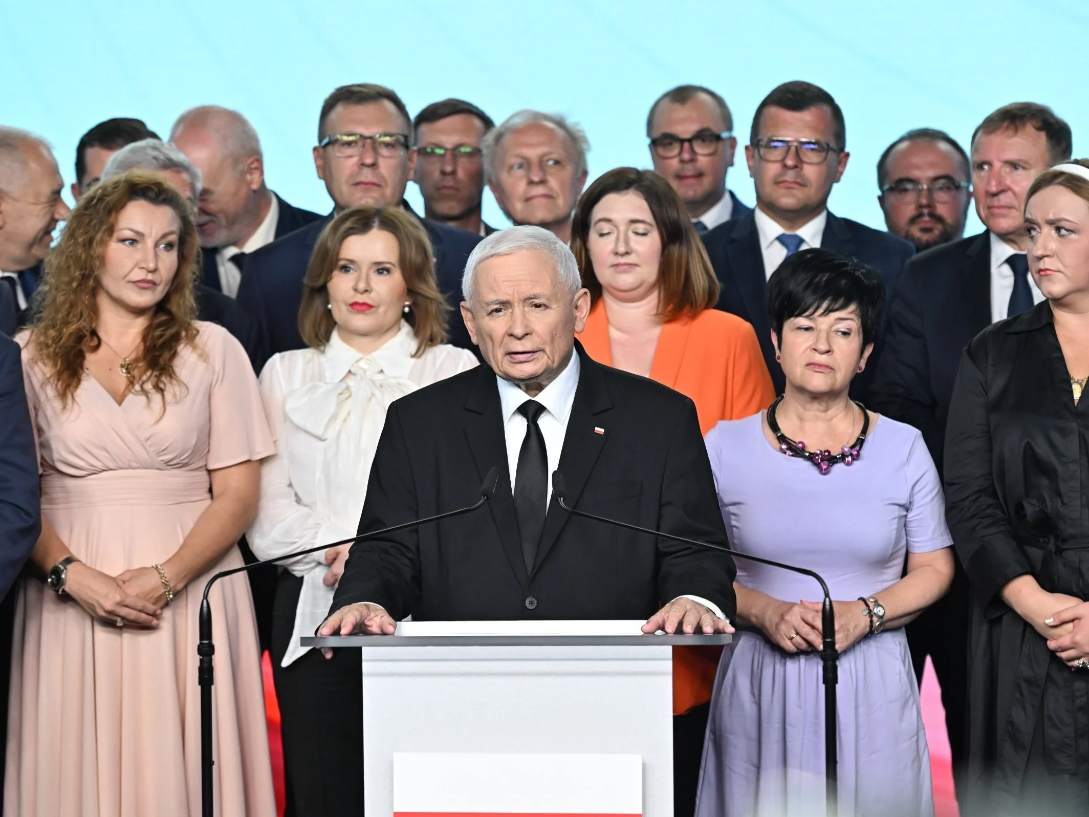 Jarosław Kaczyński podczas konferencji w siedzibie PiS