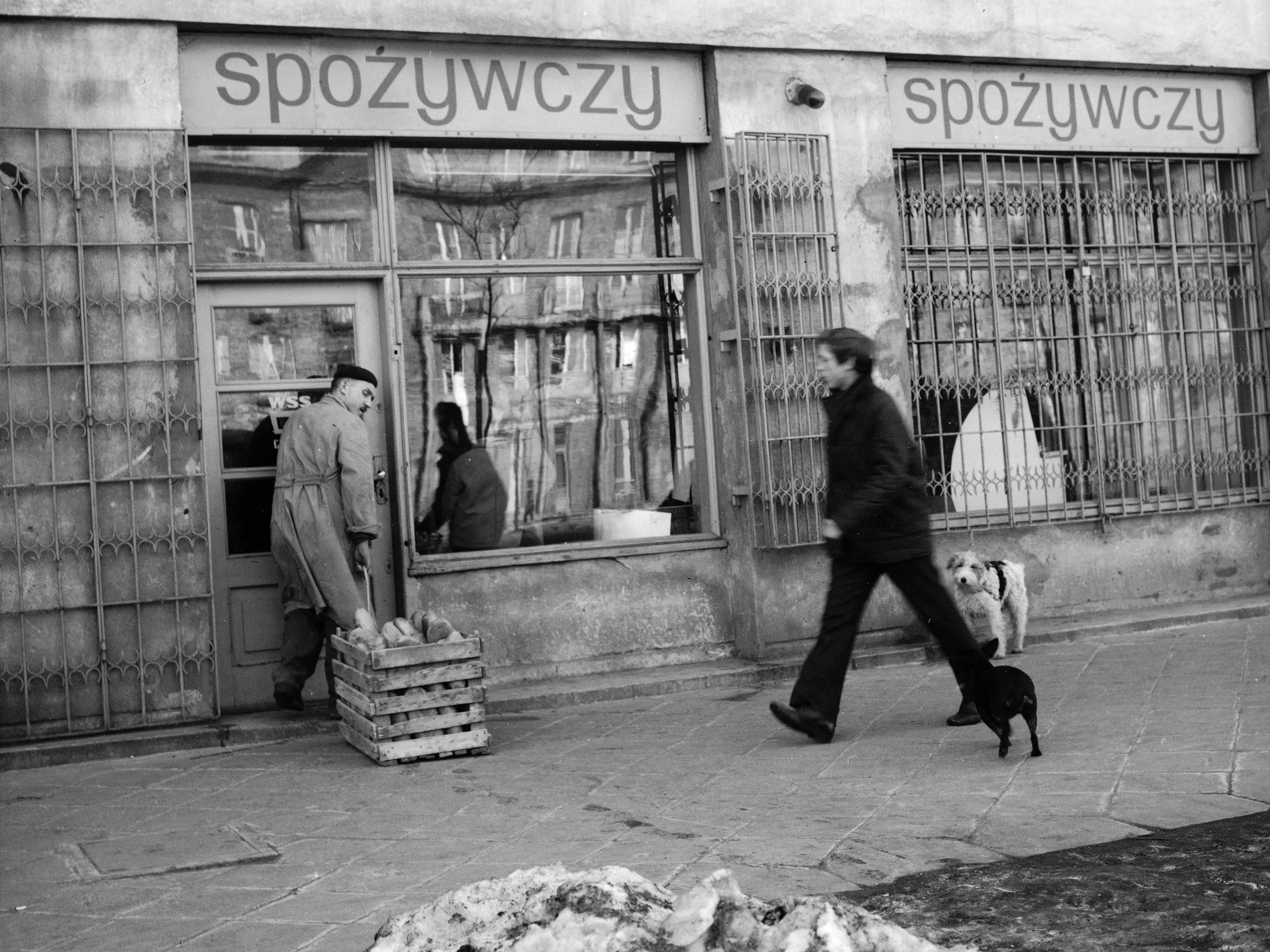 Widok na sklep spożywczy