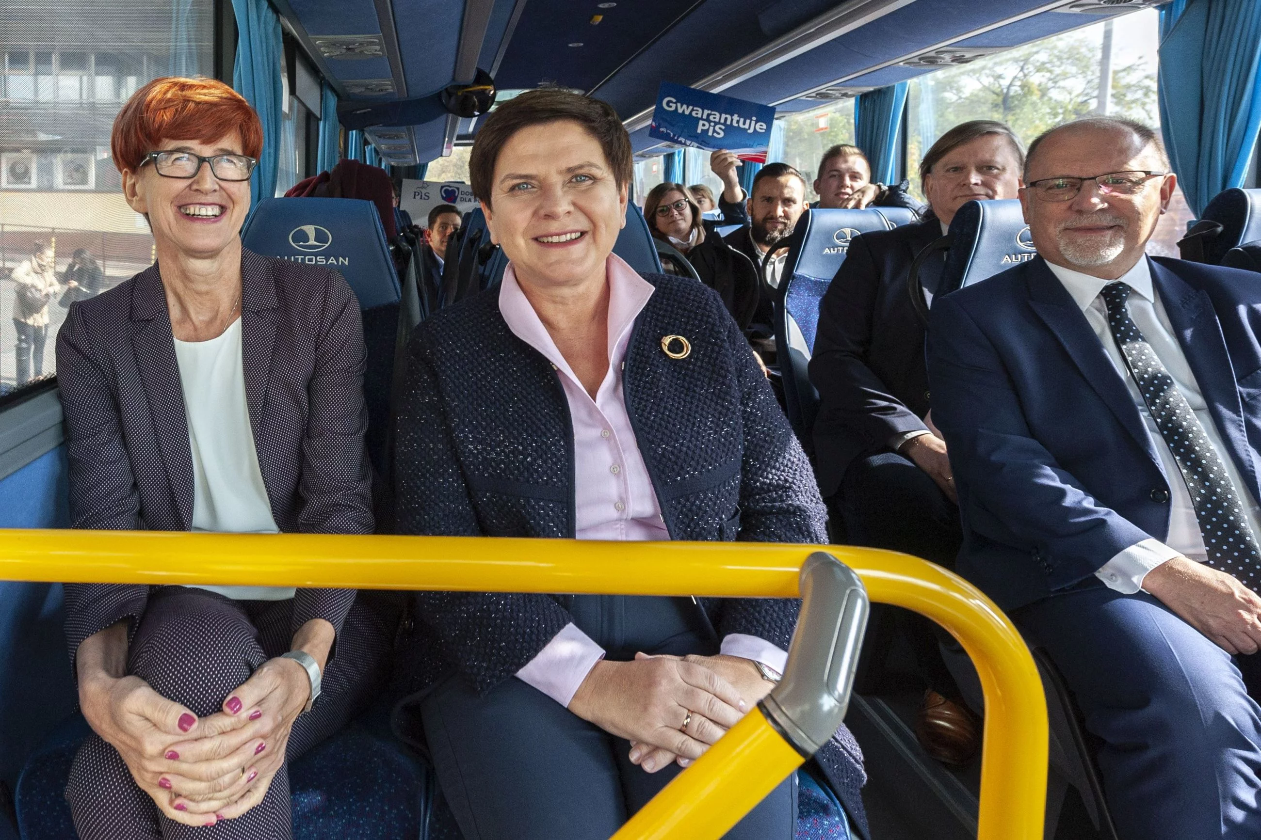 Elżbieta Rafalska i Beata Szydło przed konwencją PiS