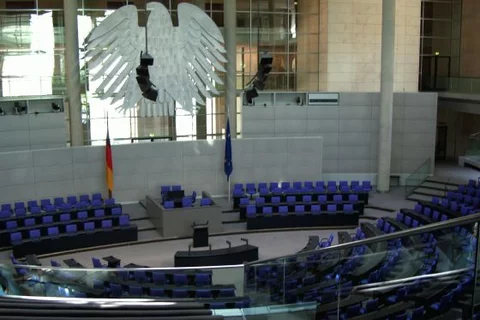Niemieccy socjaldemokraci i Zieloni ostrzegli rząd Angeli Merkel, że ich poparcie dla nowych instrumentów walki z kryzysem w strefie euro nie jest przesądzone (fot. EPA/BRITTA PEDERSEN/PAP)