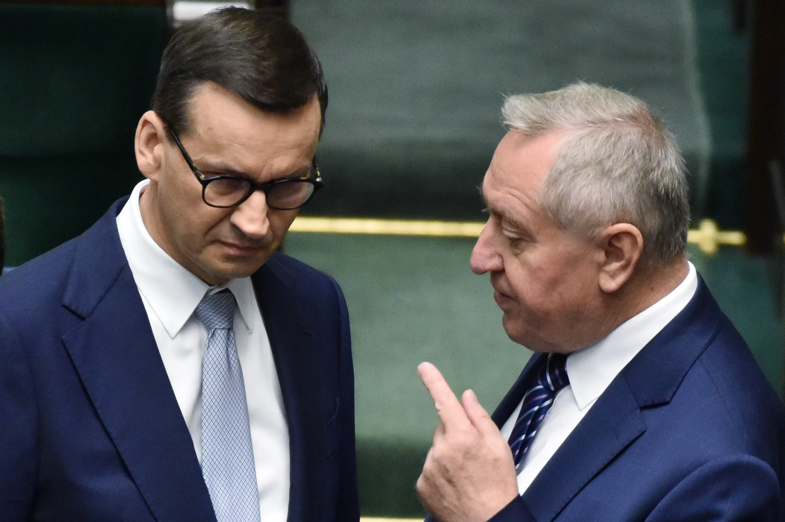 Premier Mateusz Morawiecki i minister rolnictwa Henryk Kowalczyk