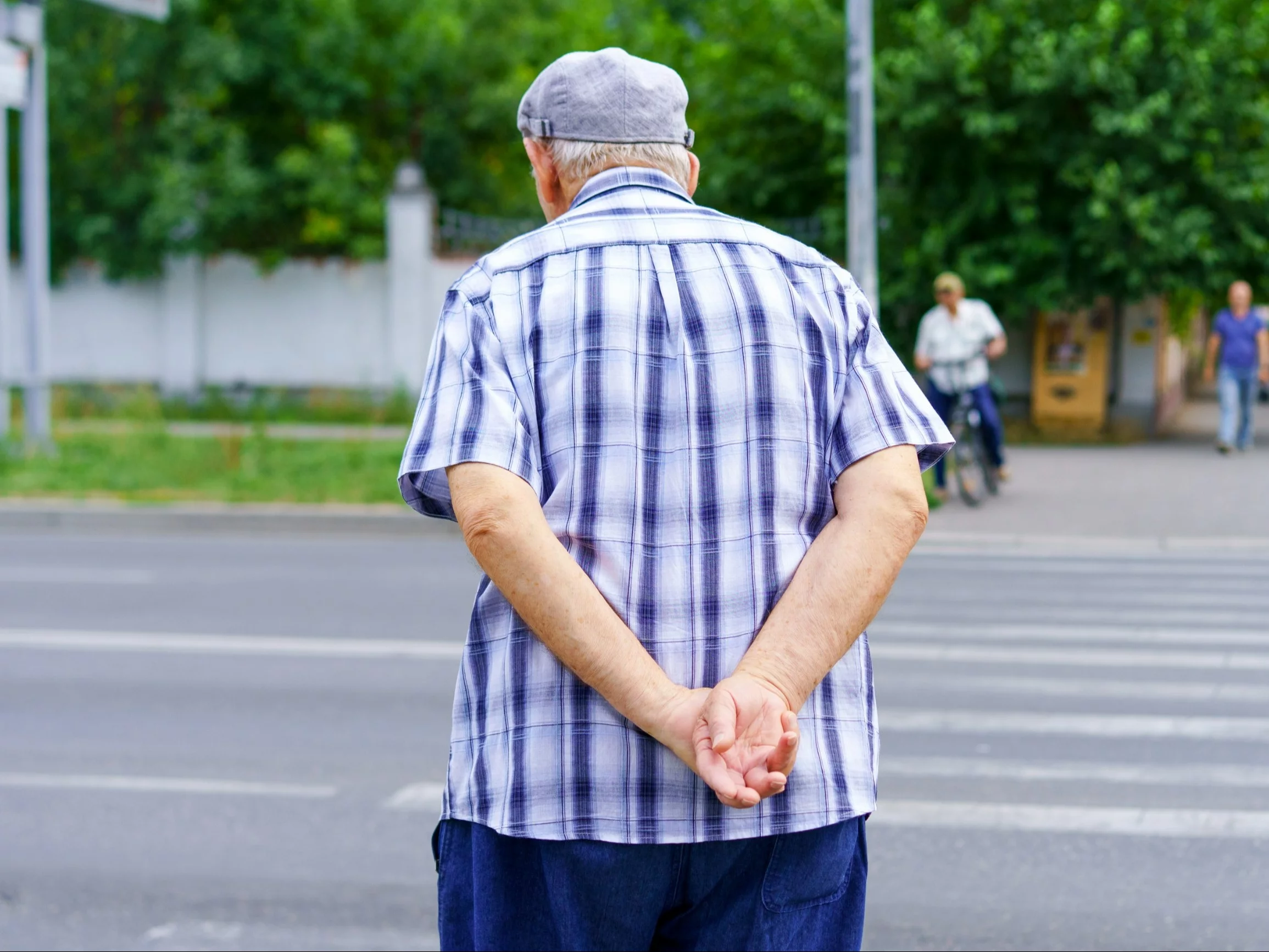 Niepozorny sygnał spokoju. O czym mówi ten popularny gest?