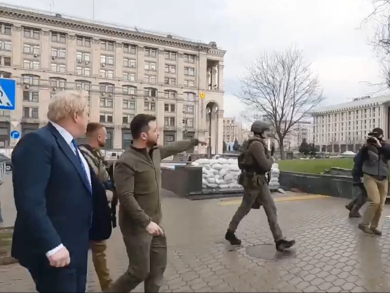 Boris Johnson i Wołodymyr Zełenski