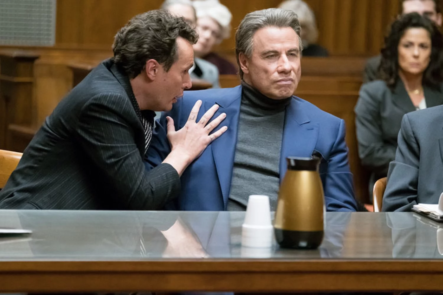 John Travolta i Chris Kerson w filmie "Gotti" (2018)