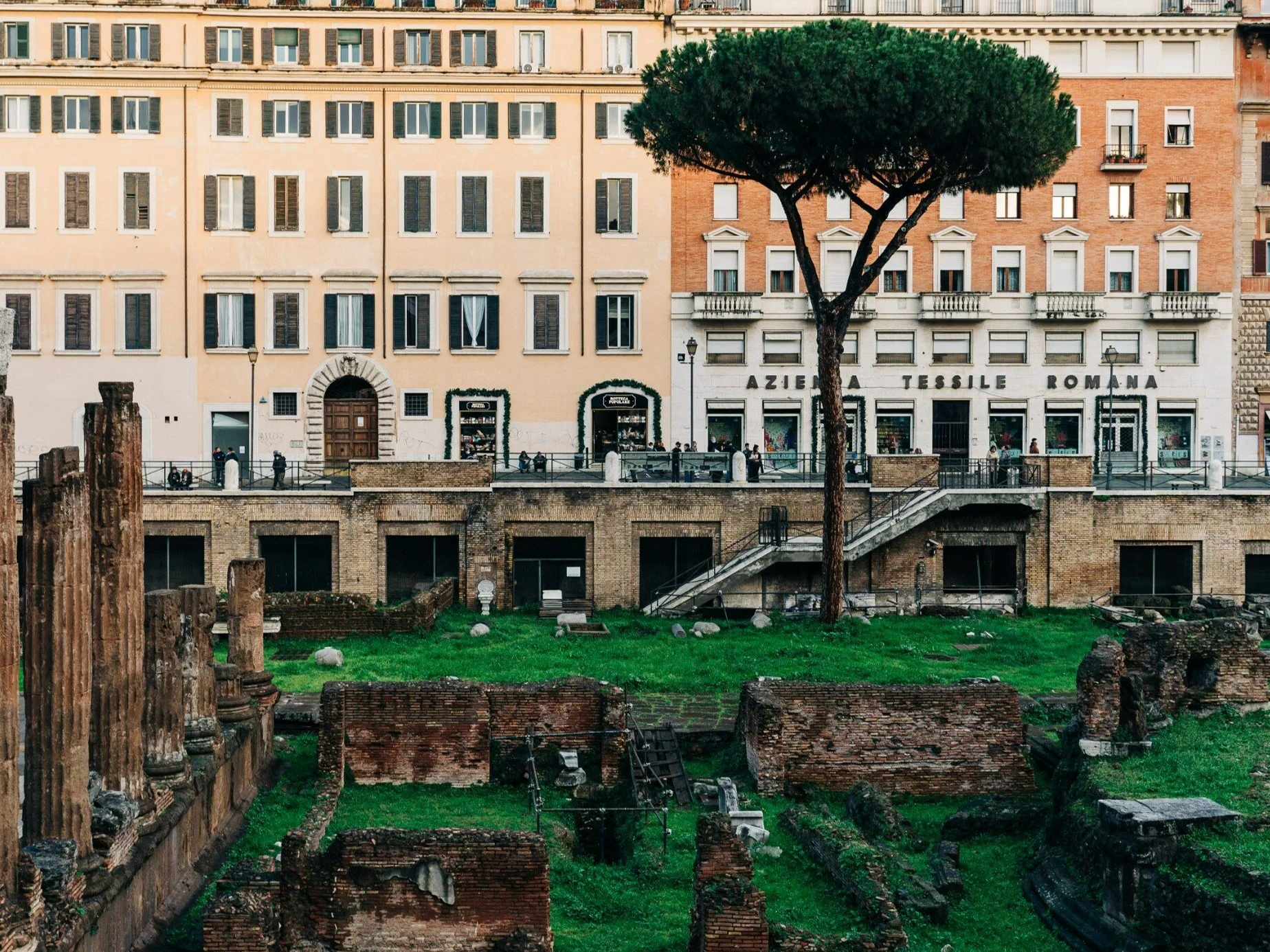 Largo di Torre Argentina