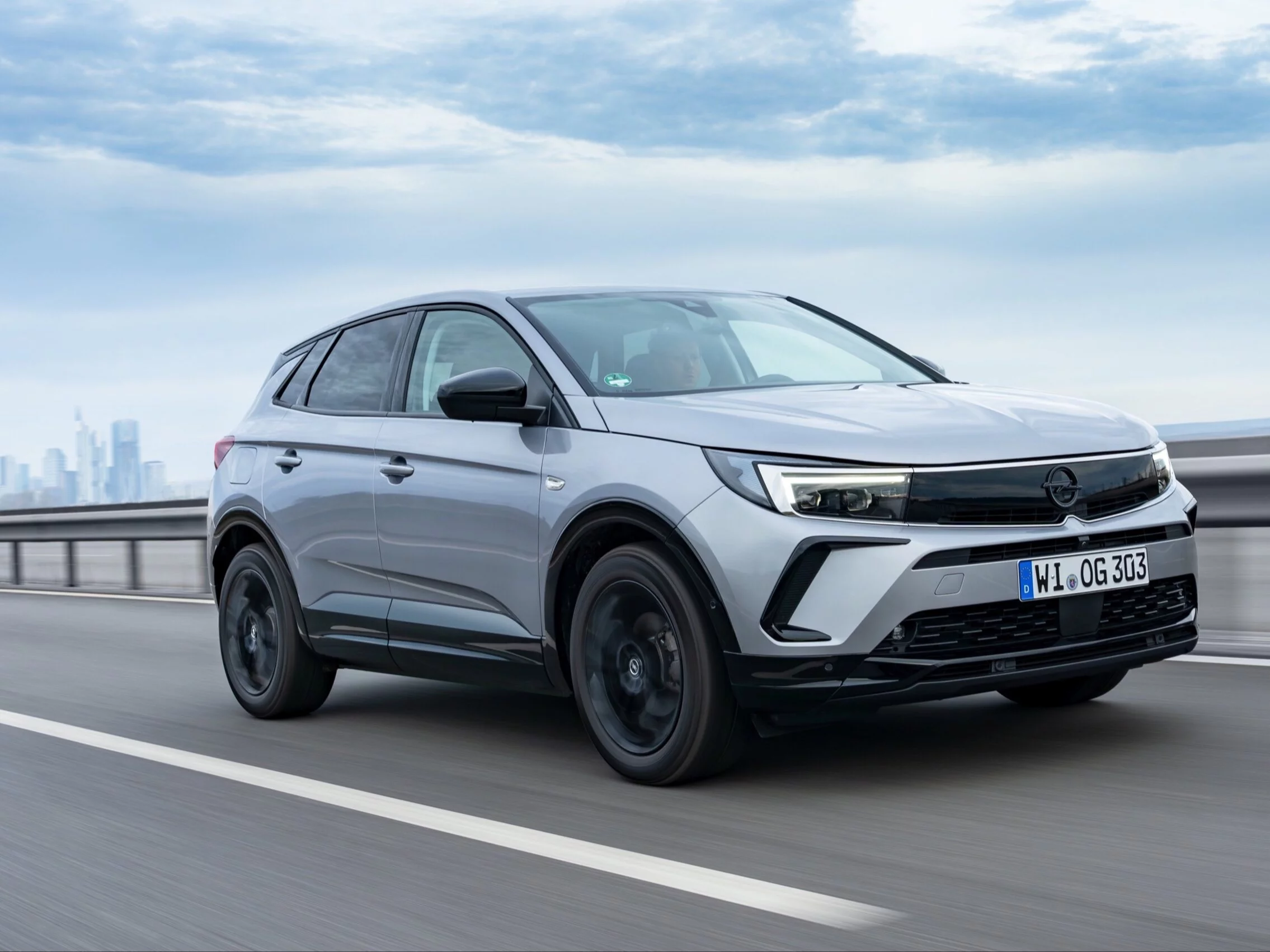 Nowy Opel Grandland Hybrid