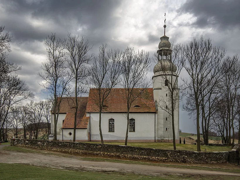 Kościół św. Marcina w Pomocnem