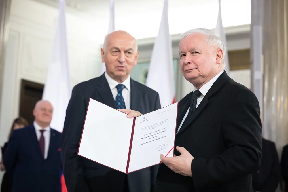 Jarosław Kaczyński przyjmuje nominację poselską