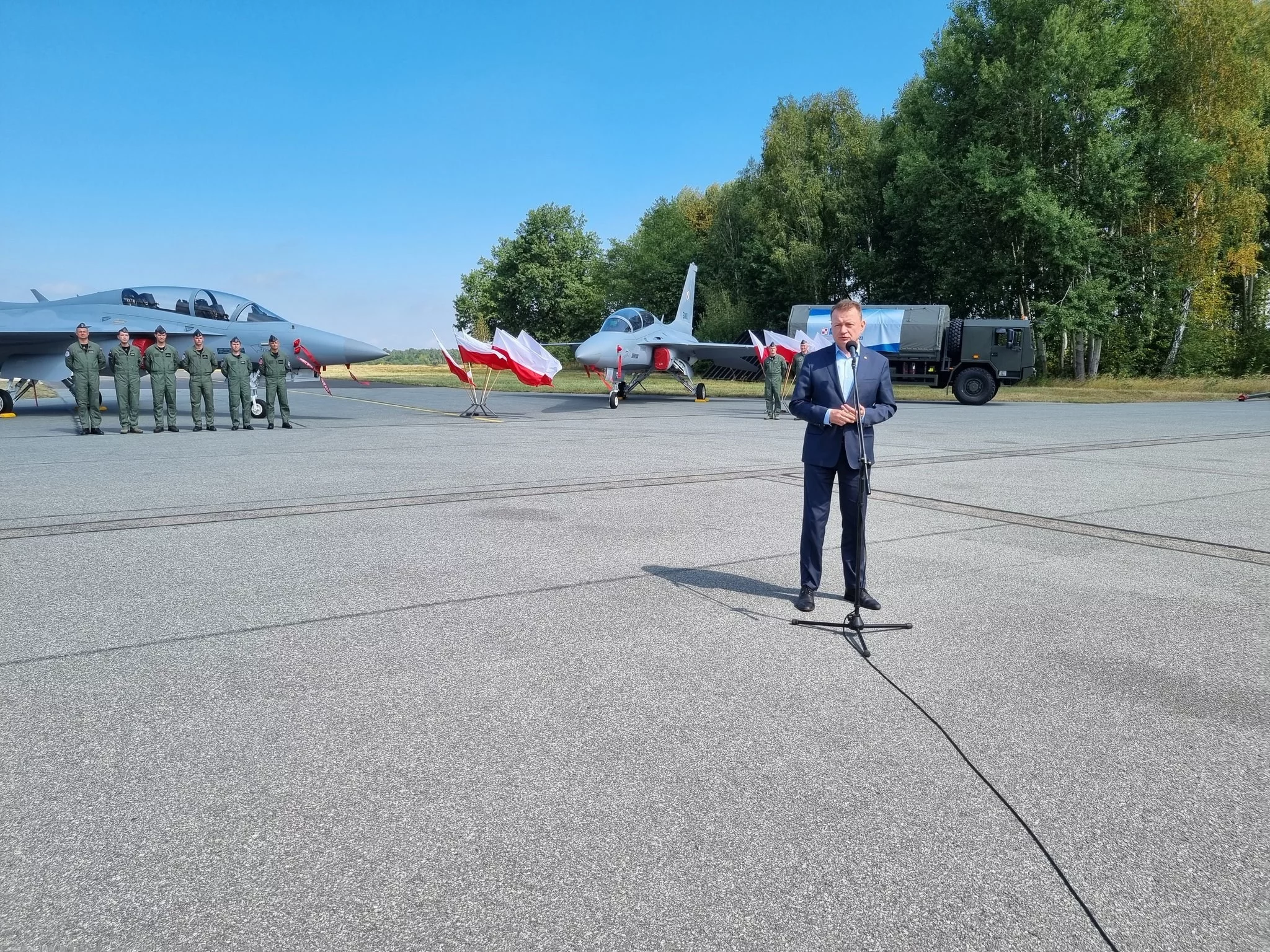 Mariusz Błaszczak podczas konferencji prasowej