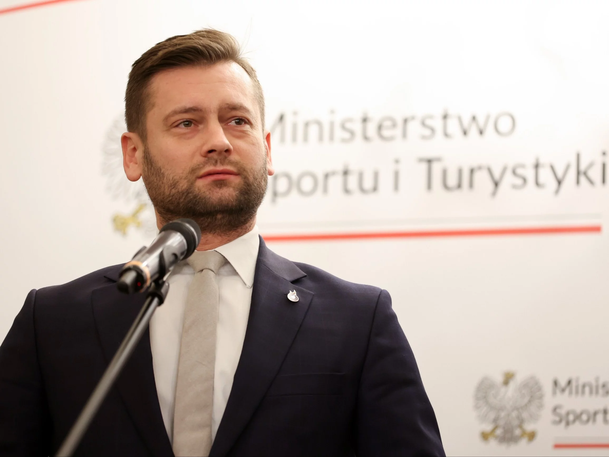 Minister Kamil Bortniczuk