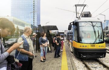 Nowoczesny polski tramwaj na ulicy Sofii to wizytówka naszego przemysłu i biznesu