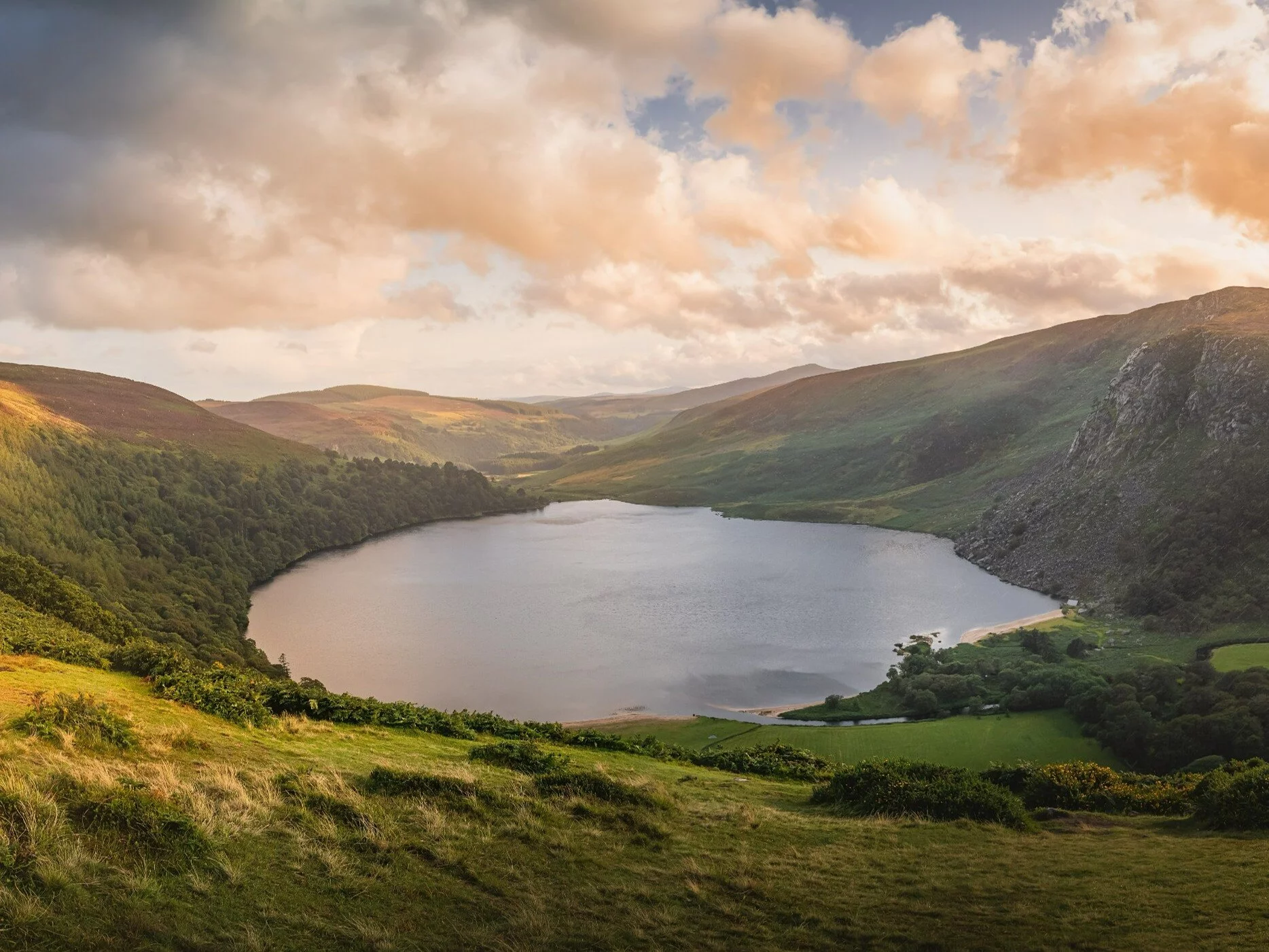 Jezioro Lough Tay w Irlandii