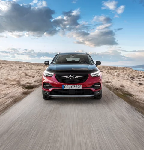 Opel Grandland X Hybrid4