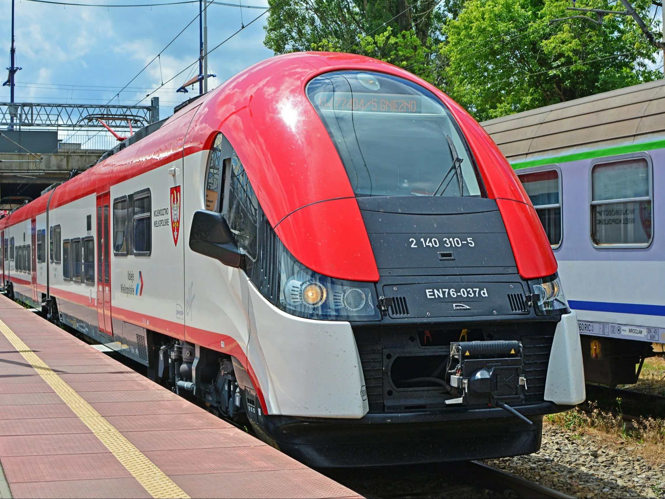 Pociąg Kolei Wielkopolskich