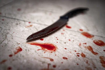 Nóż, krew