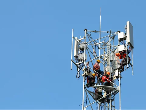 Nadajnik sieci 5G