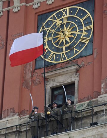 Obchody Dnia Flagi w 2017 roku przy Zamku Królewskim