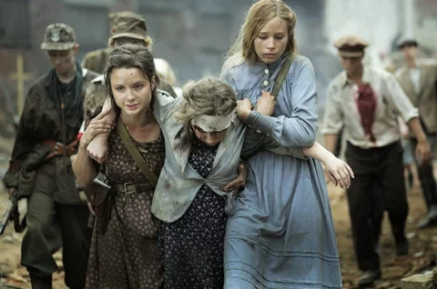 Kadr z filmu „Miasto 44”