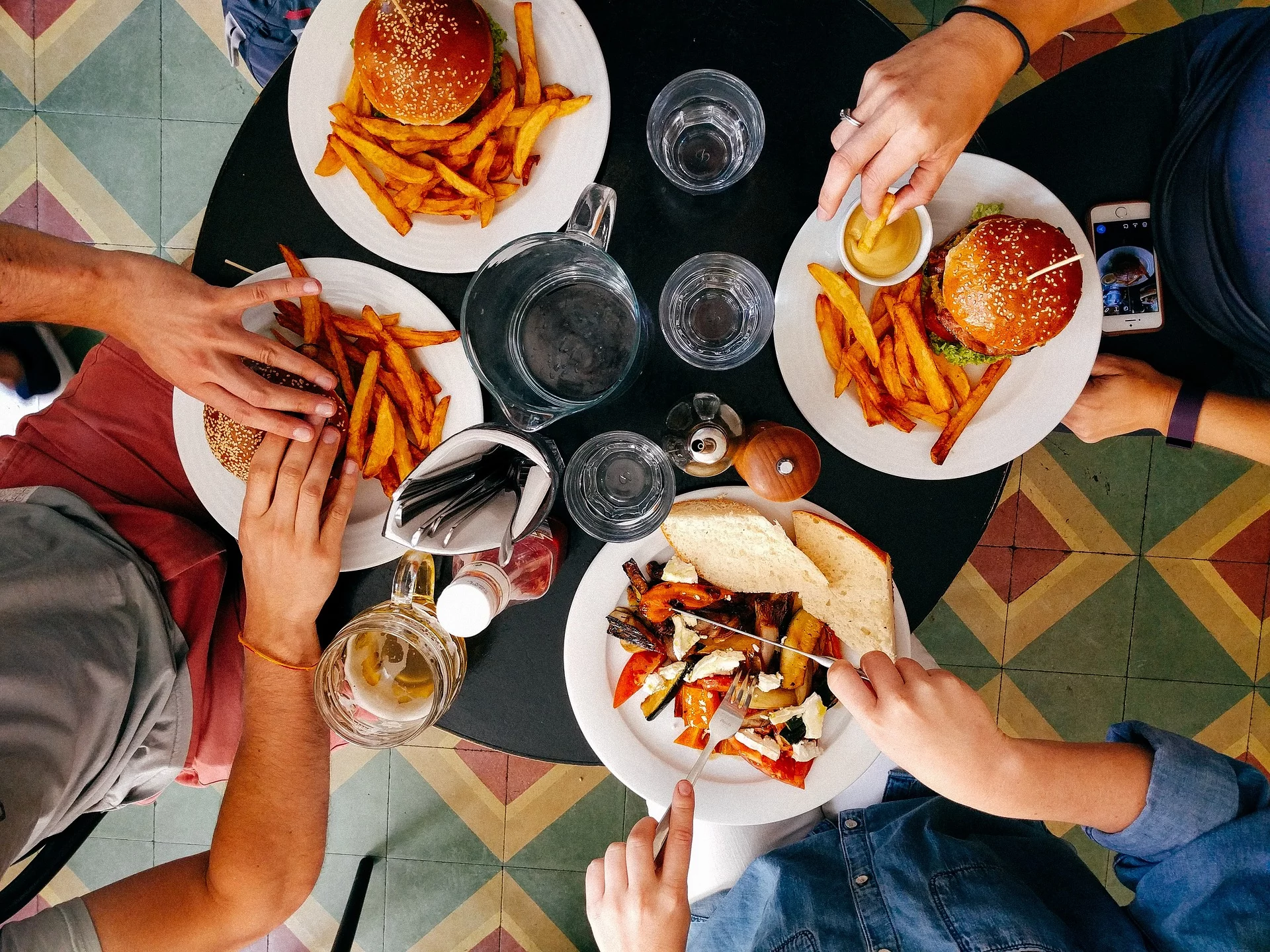 Od 29 maja znów będziemy mogli jeść w restauracjach