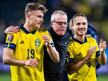 Od lewej: Mattias Svanberg, Janne Andersson i Pierre Bengtsson