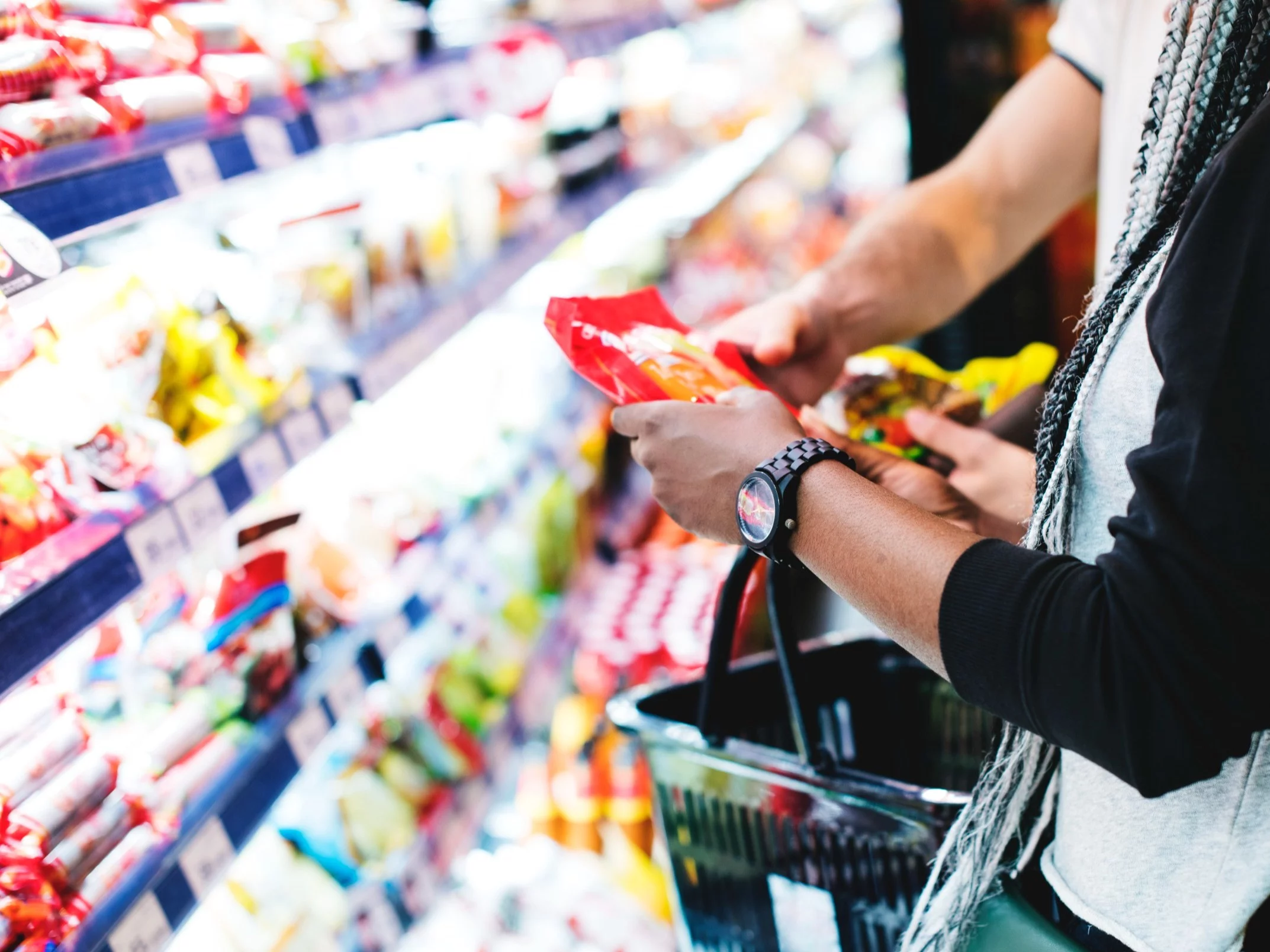 Odkryj cztery zdrowe i pyszne przekąski z Lidla. Dietetyczka sama je przetestowała
