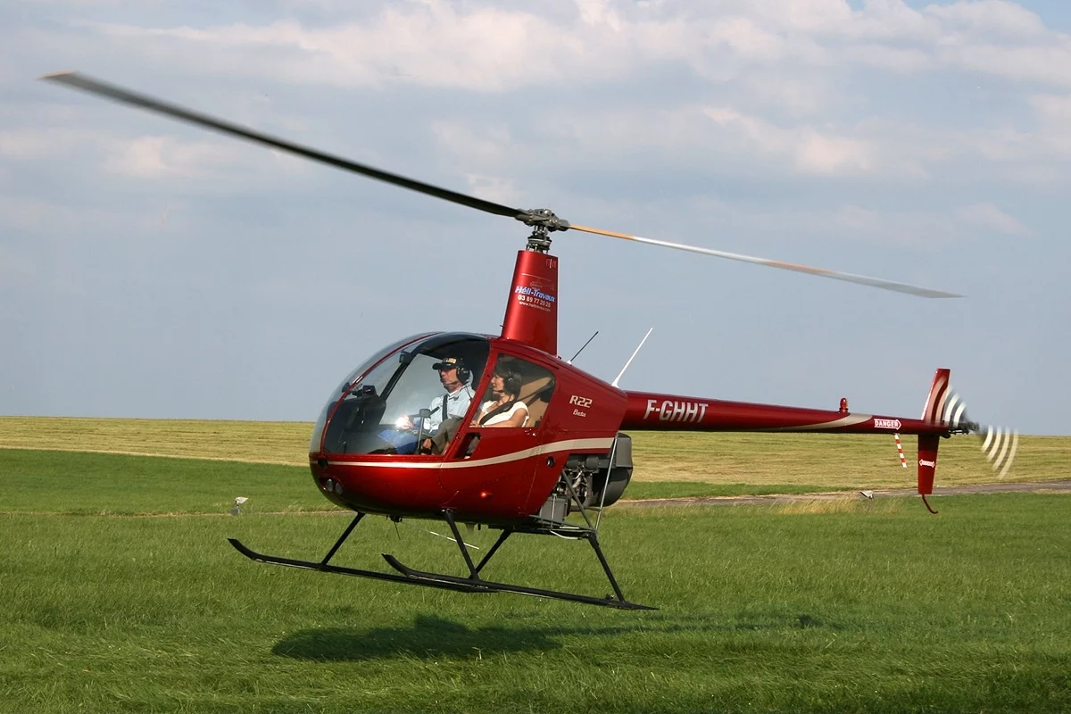 Śmigłowiec Robinson R22, zdj. ilustracyjne