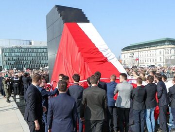 Odsłonięcie Pomnika Ofiar Tragedii Smoleńskiej 2010 roku