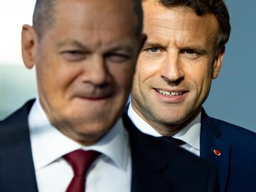 Olaf Scholz i Emanuel Macron