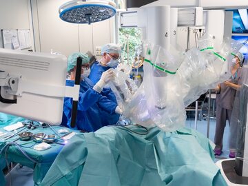 Operacja robotyczna w SPSK nr 2 PUM w Szczecinie
